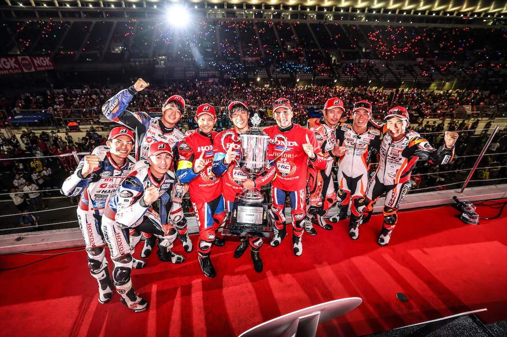 Honda Powered Heroes Win Action Packed Ewc Suzuka 8 Hours For Team Hrc Fim